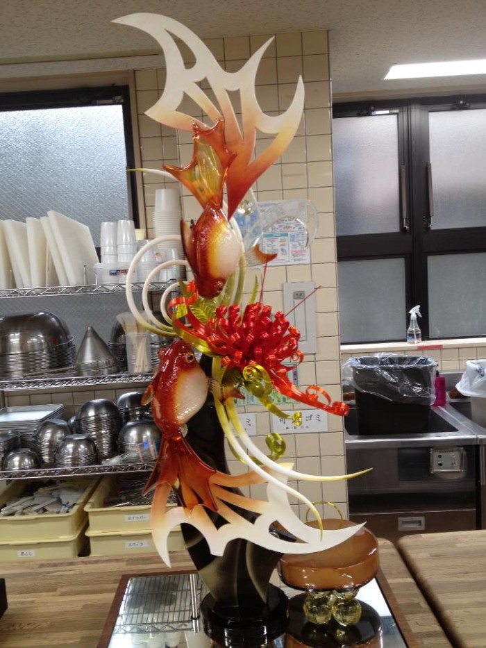 8 Sugar showpiece