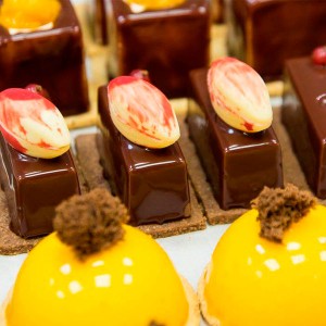 Petits fours by Oriol Balaguer